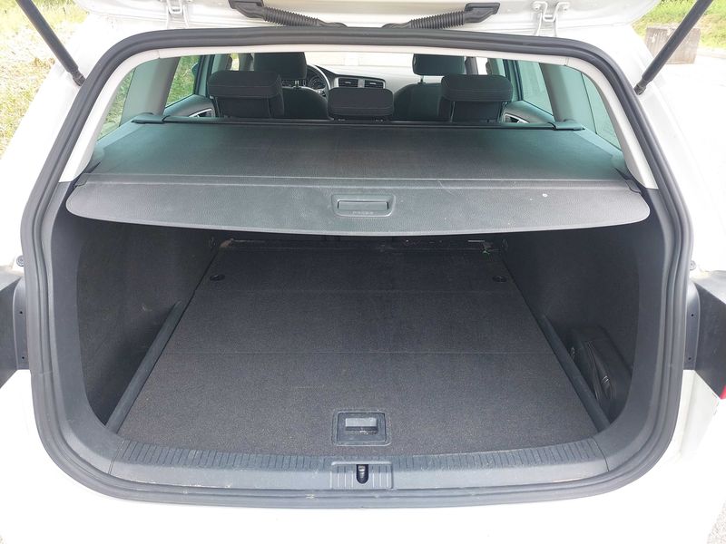 Volkswagen Golf VII 1.4 TSI Lounge BlueMotion Tech. 2015 – снимка 9