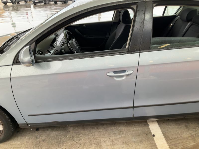 Volkswagen Passat 2.0 TDI Edition Plus 2009 – снимка 4