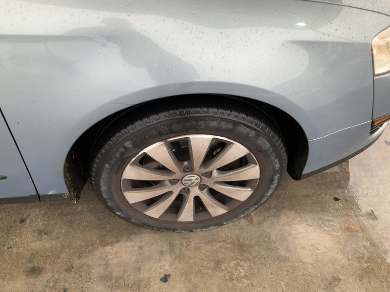 Volkswagen Passat 2.0 TDI Edition Plus 2009 – снимка 11