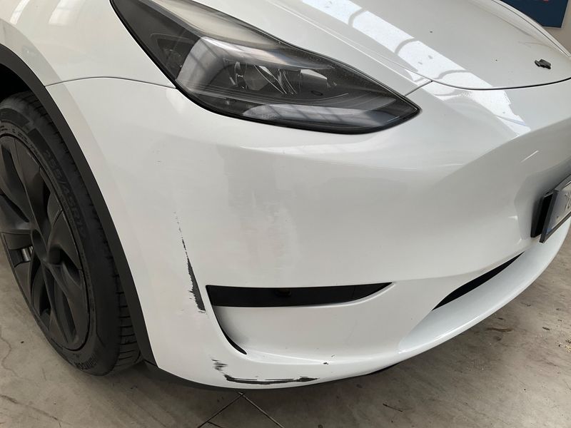 Tesla Model Y Standard Range 2023 – снимка 21