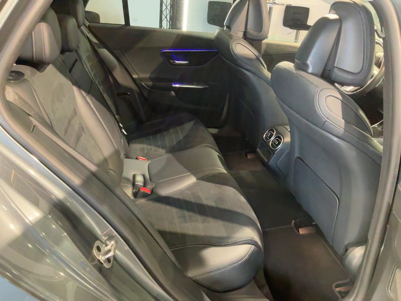 Mercedes-Benz C-Klasse C 180 Mild-Hybrid T AMG Line 2022 – снимка 19