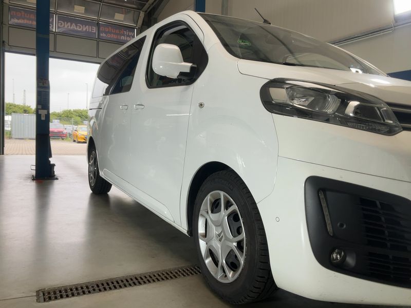 Citroen Jumpy 1.6 Blue-HDi Feel M 2017 – снимка 12