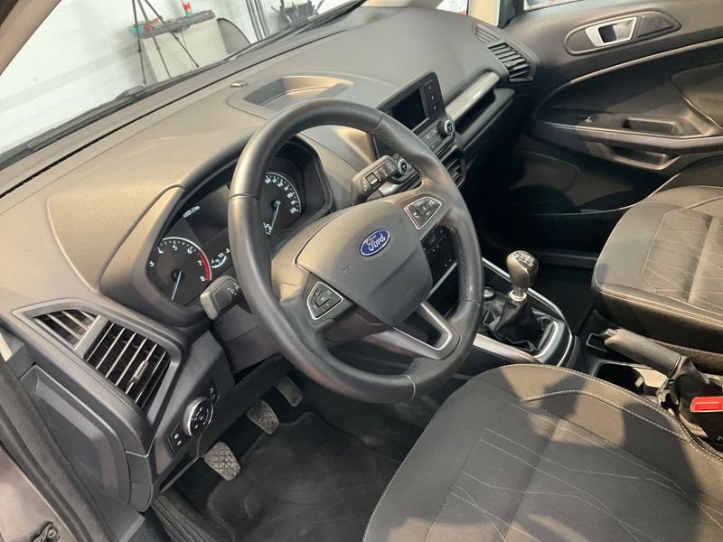 Ford EcoSport 1.0 EcoBoost Trend 2019 – снимка 31