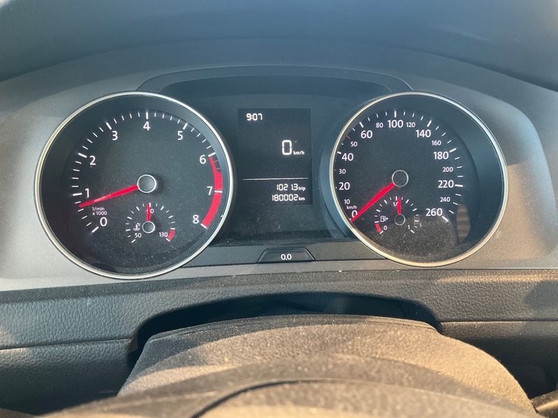 Volkswagen Golf VII 1.2 TSI Trendline BlueMotion Tech 2014 – снимка 19
