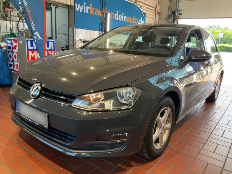 Volkswagen Golf VII 1.2 TSI Trendline BlueMotion Tech 2014 – снимка 1