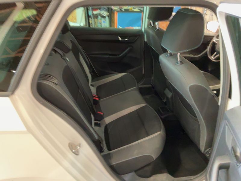 Skoda Fabia 1.2 TSI Business Plus 2016 – снимка 19