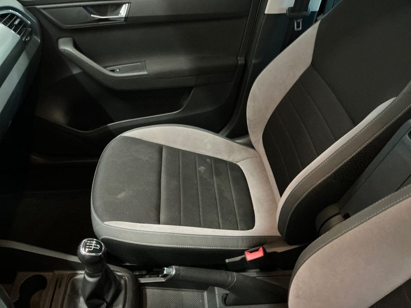 Skoda Fabia 1.2 TSI Business Plus 2016 – снимка 27