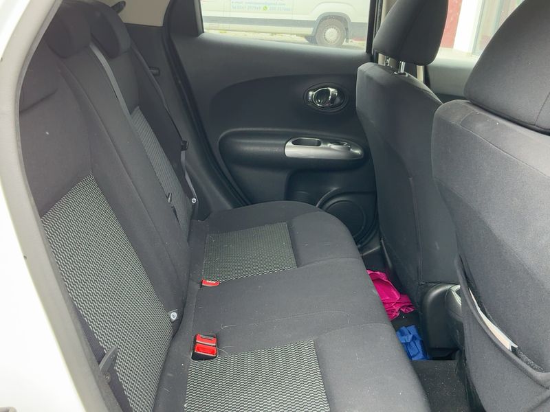 Nissan Juke 1.6 Acenta 2016 – снимка 19