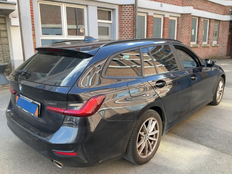BMW 3er 320d Mild-Hybrid xDrive 2022 – снимка 8