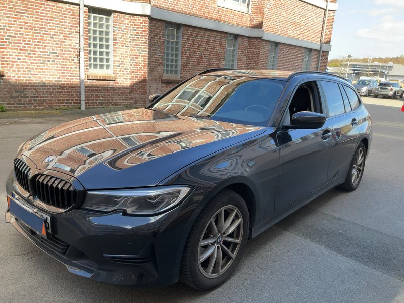 BMW 3er 320d Mild-Hybrid xDrive 2022 – снимка 1