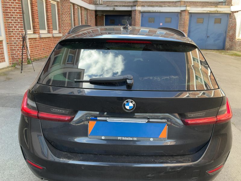BMW 3er 320d Mild-Hybrid xDrive 2022 – снимка 7
