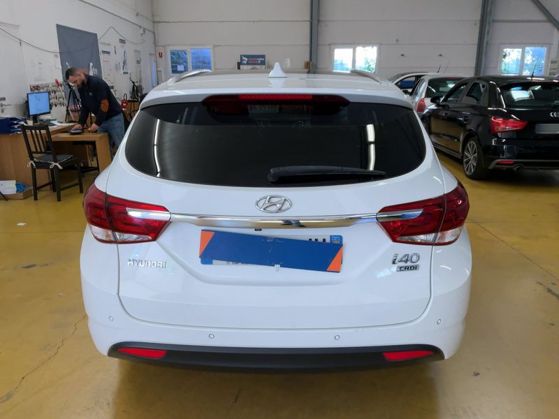 Hyundai i40 1.7 CRDi Creative 2018 – снимка 7