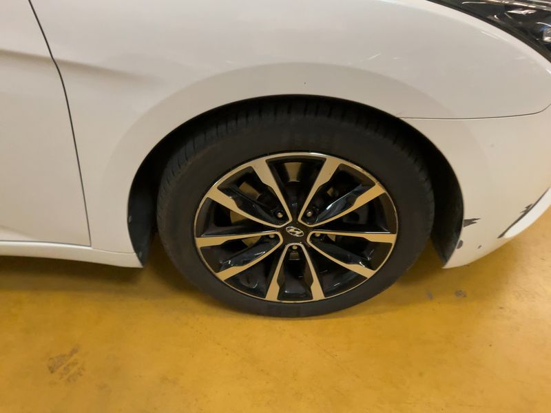 Hyundai i40 1.7 CRDi Creative 2018 – снимка 11