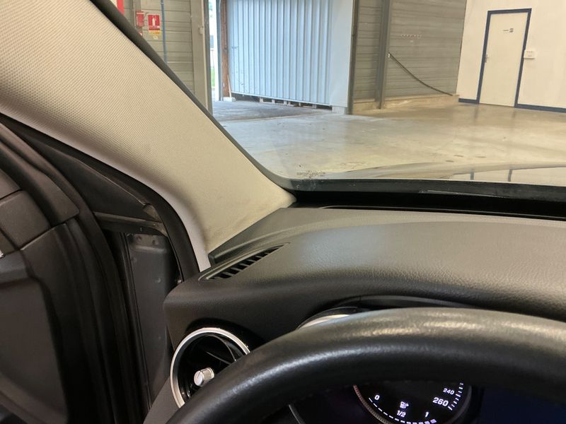 Mercedes-Benz C-Klasse C 180 d T BlueTEC Avantgarde 2017 – снимка 24