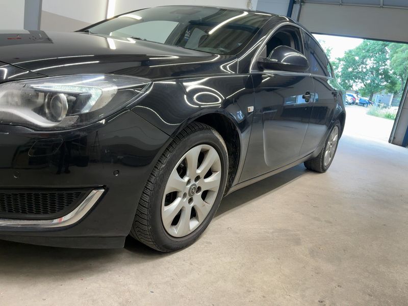 Opel Insignia 1.6 SIDI Turbo Innovation 2013 – снимка 2