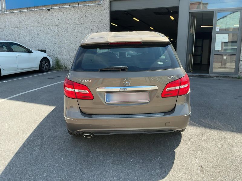 Mercedes-Benz B-Klasse B 200 CDI Standard 2012 – снимка 7