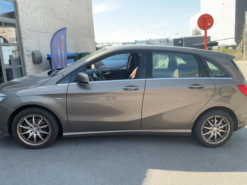 Mercedes-Benz B-Klasse B 200 CDI Standard 2012 – снимка 4