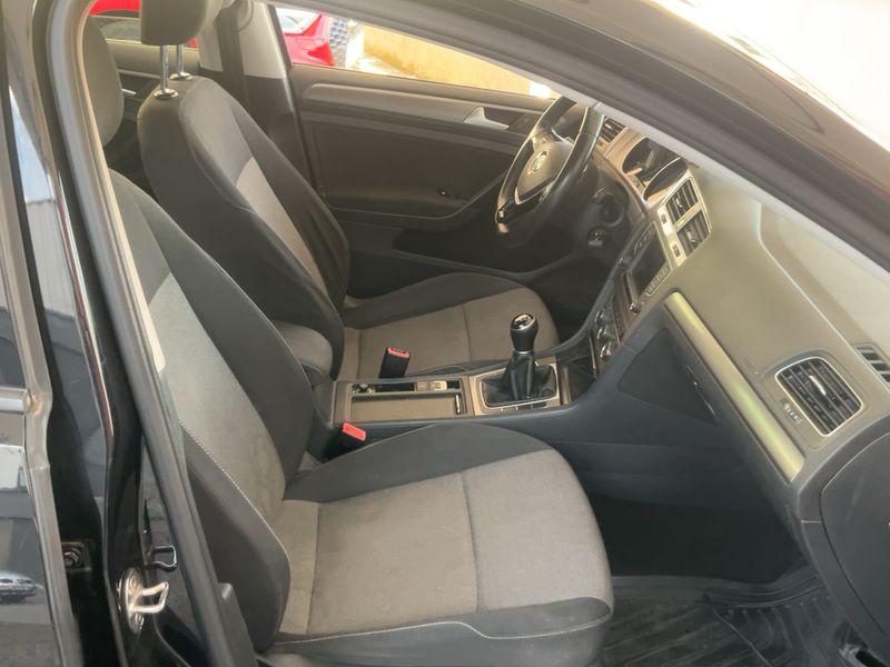 Volkswagen Golf VII 1.6 TDI Edition BlueMotion Tech 2016 – снимка 16