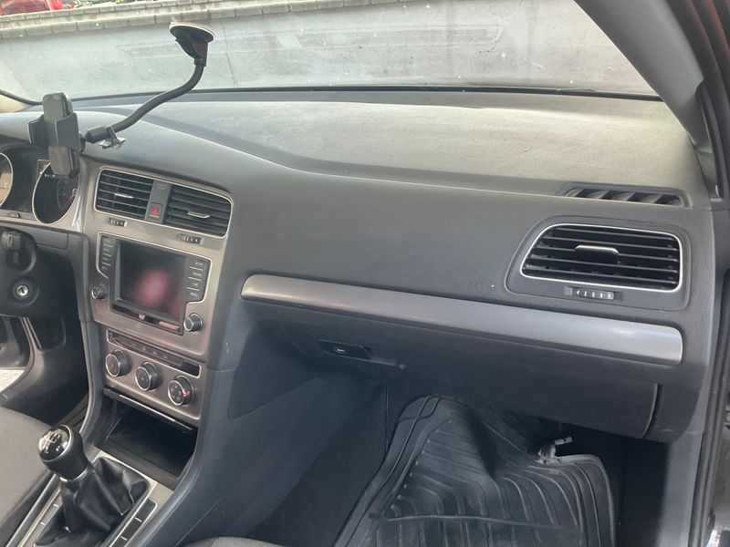 Volkswagen Golf VII 1.6 TDI Edition BlueMotion Tech 2016 – снимка 30