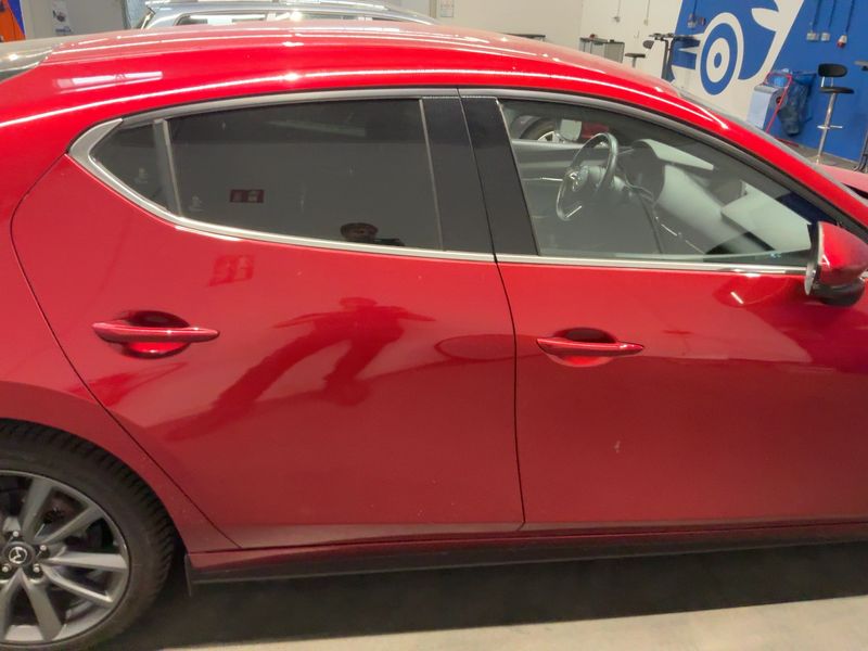 Mazda 3 2.0 Skyactiv-X Mild-Hybrid Selection 2020 – снимка 10