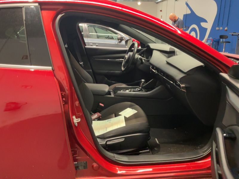 Mazda 3 2.0 Skyactiv-X Mild-Hybrid Selection 2020 – снимка 16