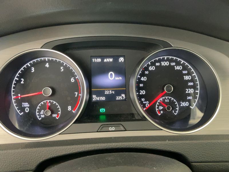 Volkswagen Golf VII 1.0 TSI Comfortline BlueMotion Tech 2016 – снимка 18