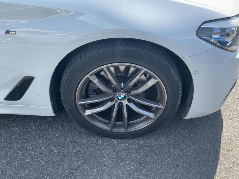 BMW 5er 520d xDrive M Sport 2018 – снимка 11