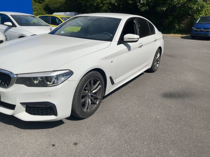 BMW 5er 520d xDrive M Sport 2018 – снимка 2