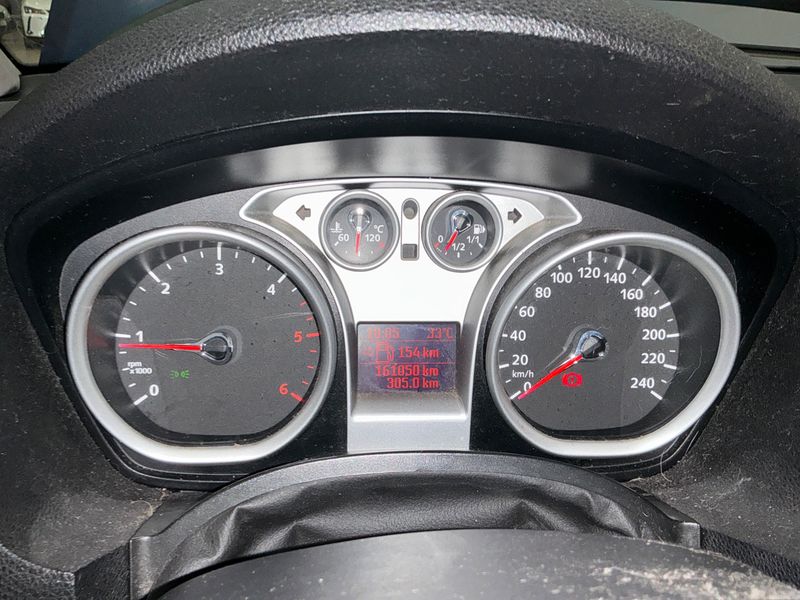 Ford C-Max 1.8 TDCi Ghia 2009 – снимка 4