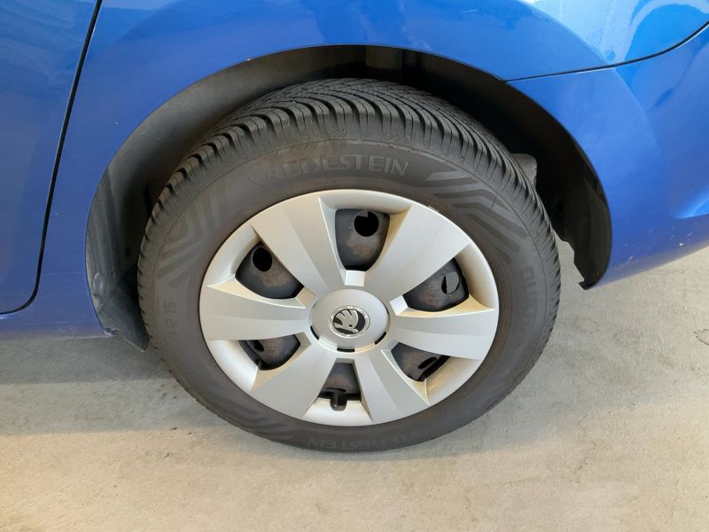 Skoda Rapid Spaceback 1.4 TDI Ambition 2015 – снимка 5