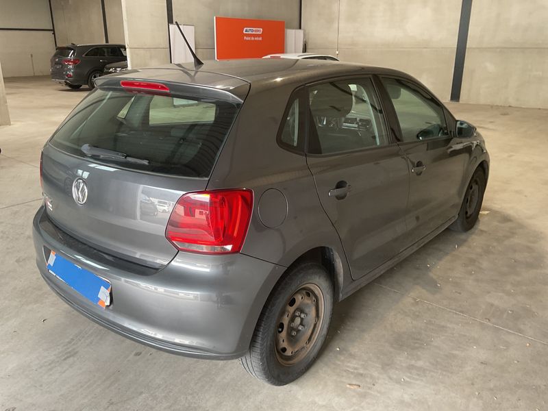 Volkswagen Polo 1.2 TDI Trendline 2011 – снимка 2