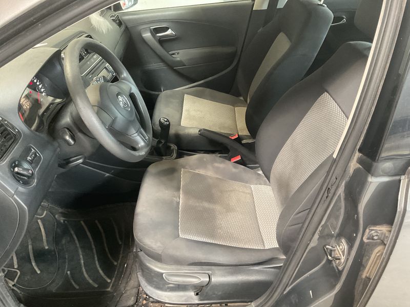 Volkswagen Polo 1.2 TDI Trendline 2011 – снимка 3