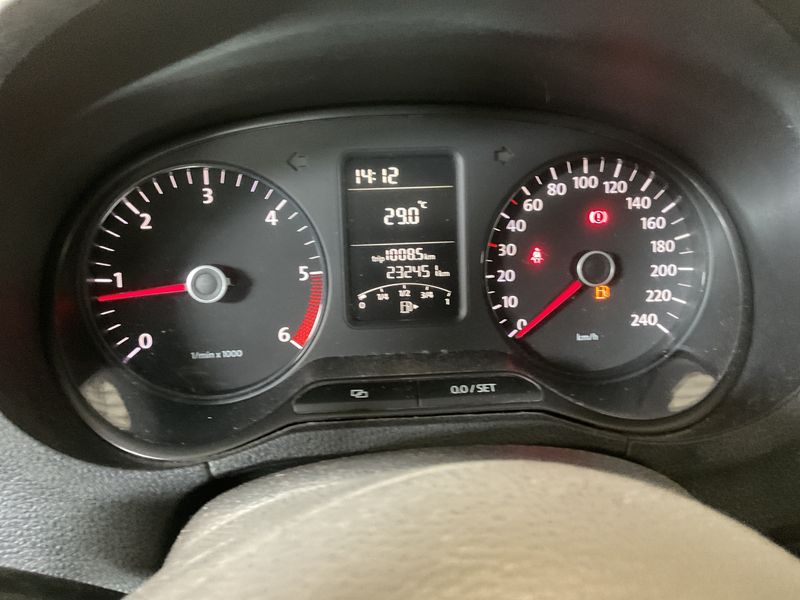 Volkswagen Polo 1.2 TDI Trendline 2011 – снимка 4
