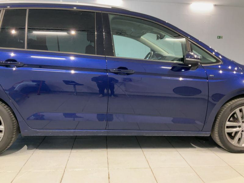 Volkswagen Touran 1.6 TDI Join 2019 – снимка 10