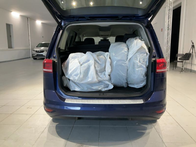 Volkswagen Touran 1.6 TDI Join 2019 – снимка 16