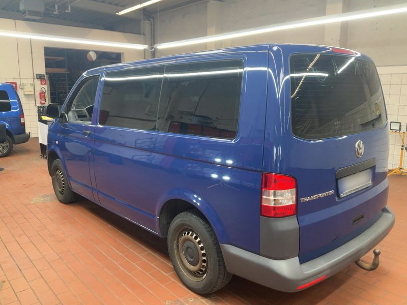 Volkswagen T5 Kombi 2.0 TDI 2013 – снимка 6