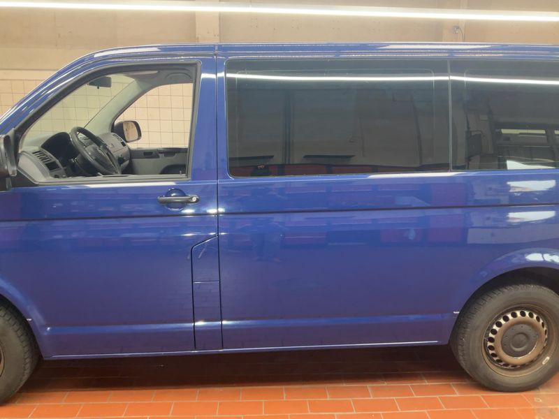 Volkswagen T5 Kombi 2.0 TDI 2013 – снимка 4
