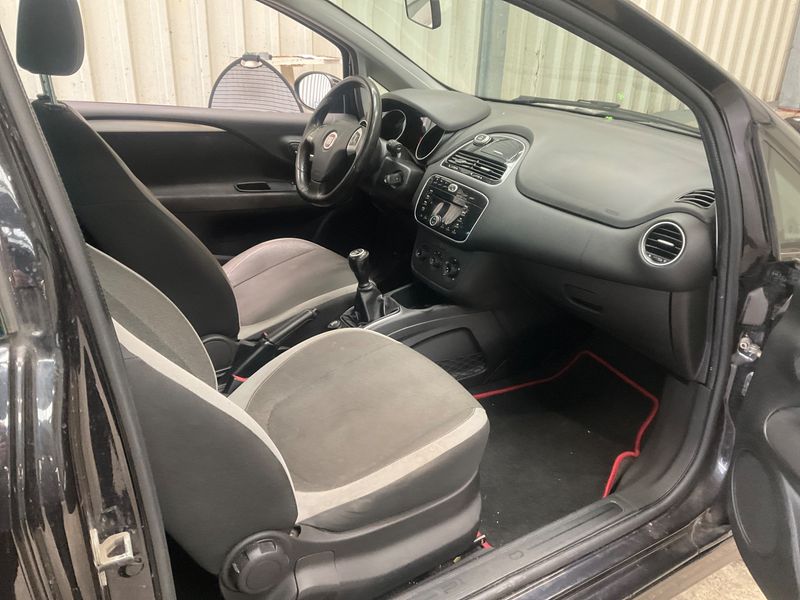 Fiat Punto 1.3 JTD Pop 2012 – снимка 3