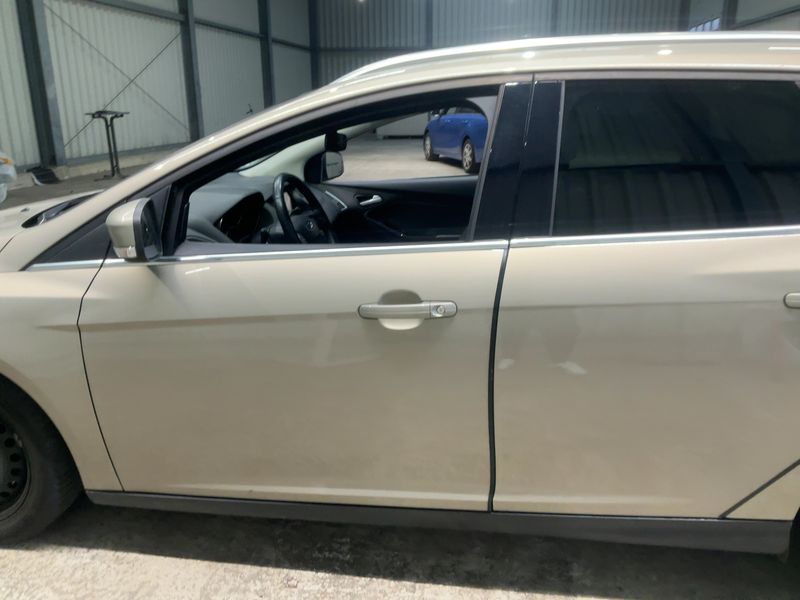 Ford Focus 1.5 EcoBoost Titanium 2015 – снимка 4