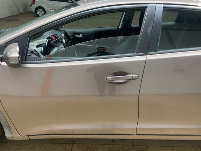 Honda Civic 1.8 i-VTEC Sport 2014 – снимка 4
