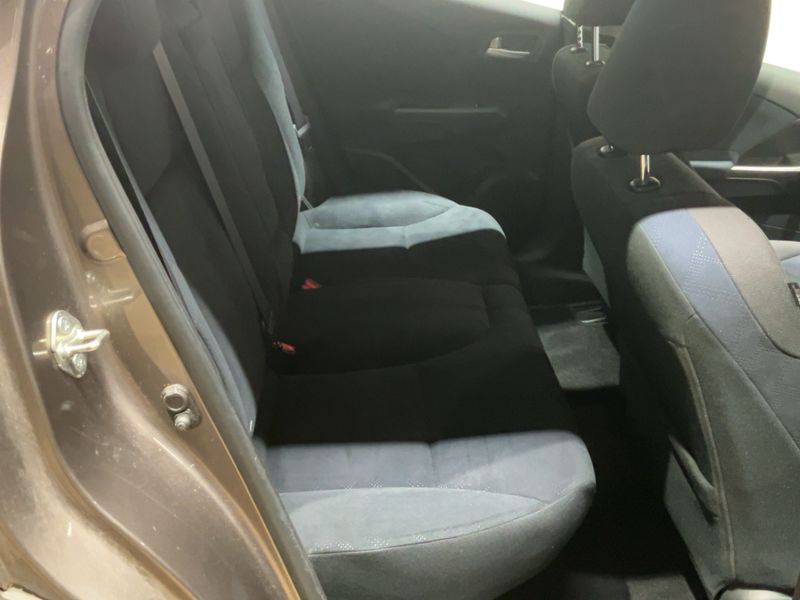 Honda Civic 1.8 i-VTEC Sport 2014 – снимка 19