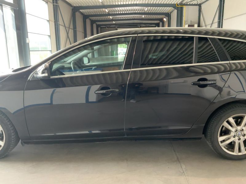 Volvo V60 2.0 D3 Summum 2012 – снимка 4