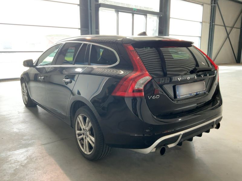 Volvo V60 2.0 D3 Summum 2012 – снимка 6