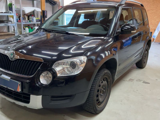 Skoda Yeti 2.0 TDI Elegance 4x4 2011 – снимка 1