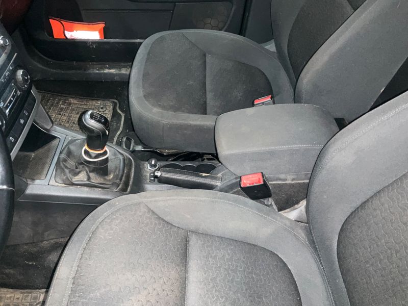 Skoda Yeti 2.0 TDI Elegance 4x4 2011 – снимка 39