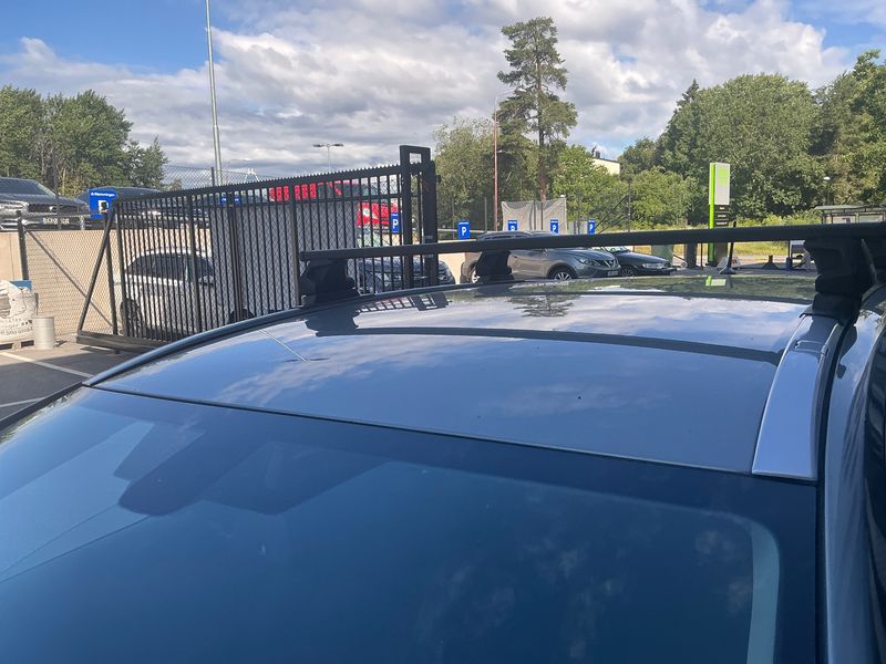 Toyota Avensis 1.8 Comfort 2009 – снимка 34