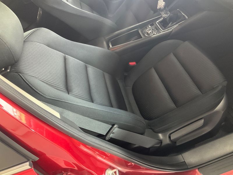 Mazda 6 2.2 Turbodiesel Revolution 2018 – снимка 28