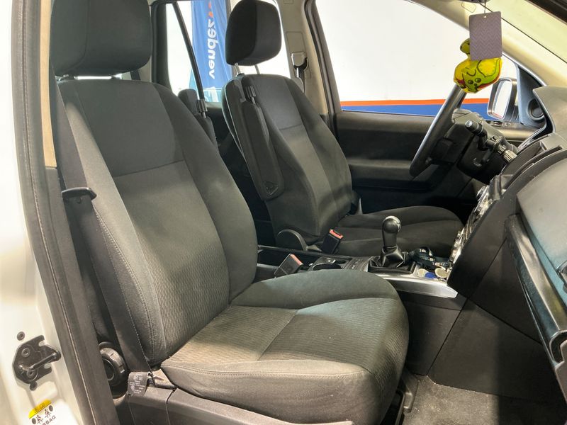Land Rover Freelander 2.2 Td4 SE 2012 – снимка 3