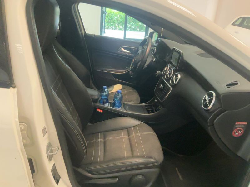 Mercedes-Benz A-Klasse A 200 CDI Urban 2015 – снимка 16