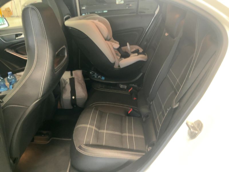 Mercedes-Benz A-Klasse A 200 CDI Urban 2015 – снимка 19